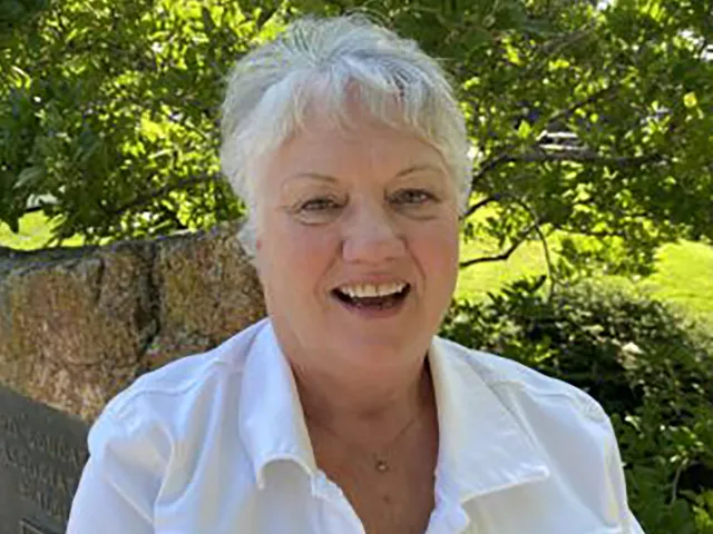 Headshot of Terri Sanders as Retired Council member.